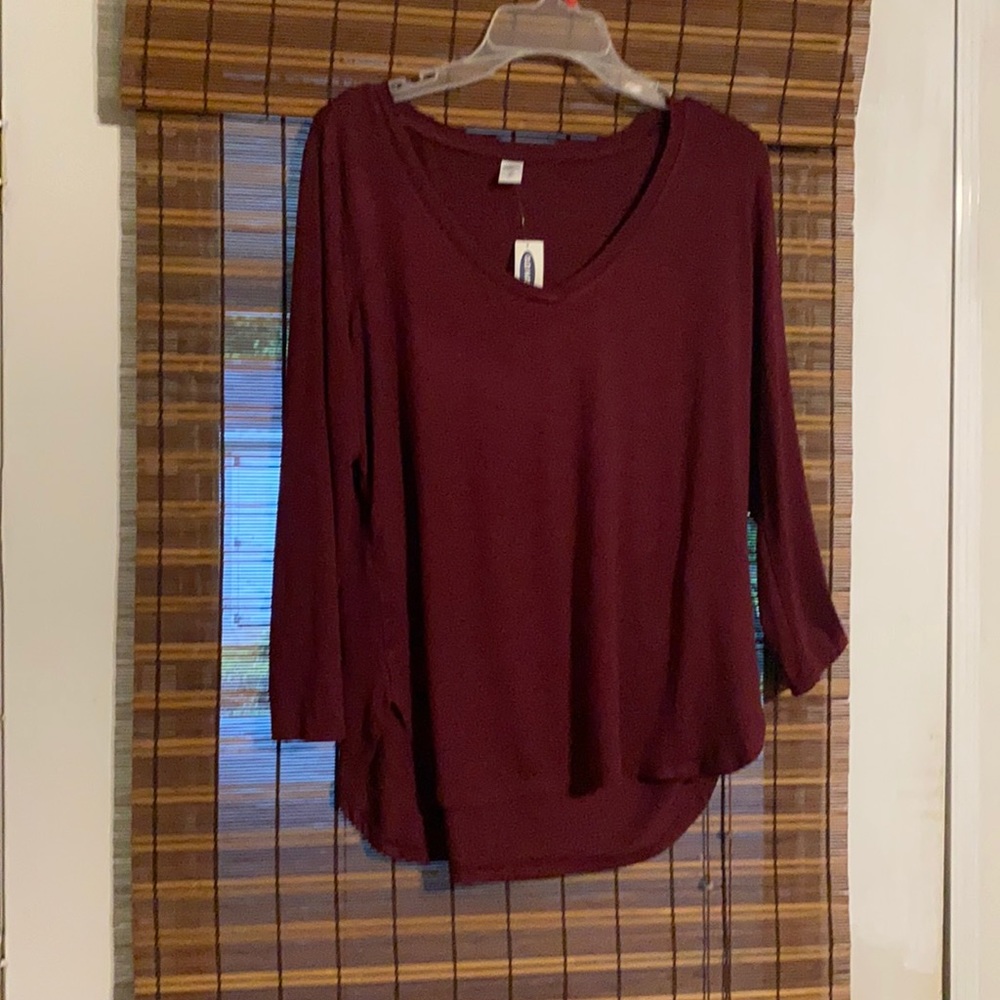 Burgundy old navy v neck